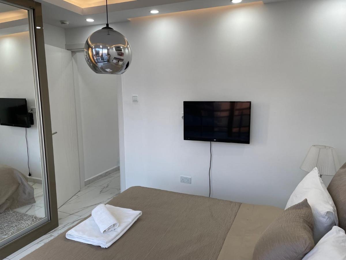 Apartament Elegant 2+1 Flat In The Heart Of Kyrenia + Wifi Zewnętrze zdjęcie